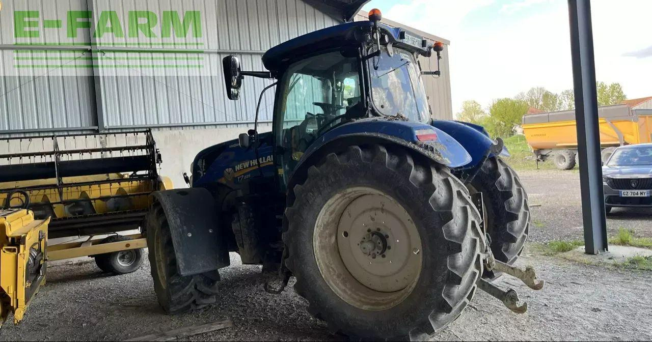 New Holland t7.225 ac n°1 - Traktor: slika New Holland t7.225 ac n°1 - Traktor New Holland t7.225 ac n°1 - Traktor: slika New Holland t7.225 ac n°1 - Traktor
