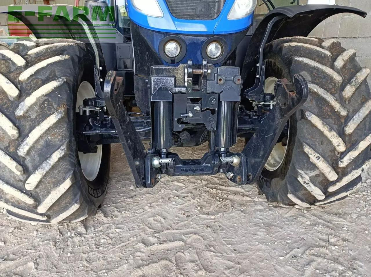 New Holland t7.230 - Traktor: slika New Holland t7.230 - Traktor New Holland t7.230 - Traktor: slika New Holland t7.230 - Traktor