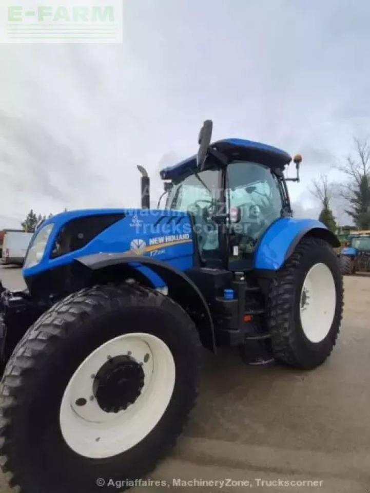New Holland t7 230 - Traktor: slika New Holland t7 230 - Traktor New Holland t7 230 - Traktor: slika New Holland t7 230 - Traktor