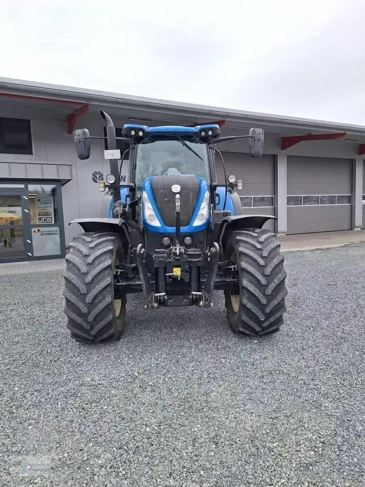 New Holland t7.230 ac - Traktor: slika New Holland t7.230 ac - Traktor New Holland t7.230 ac - Traktor: slika New Holland t7.230 ac - Traktor