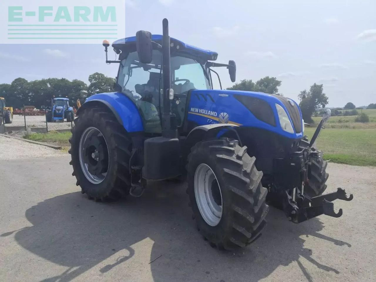 New Holland t7 230 ac - Traktor: slika New Holland t7 230 ac - Traktor New Holland t7 230 ac - Traktor: slika New Holland t7 230 ac - Traktor