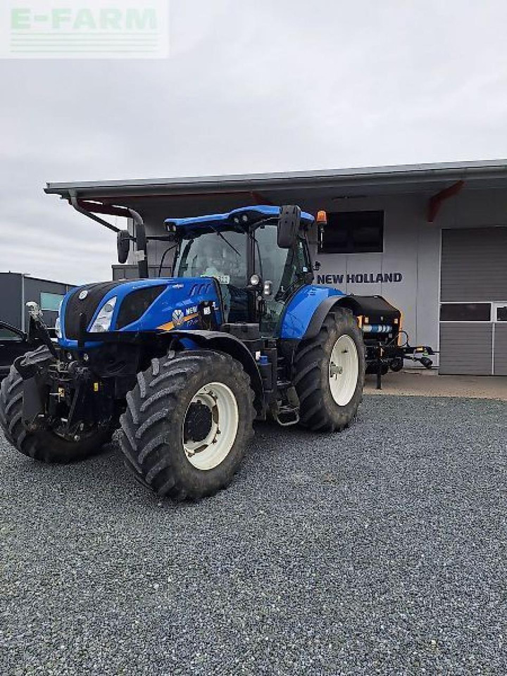 New Holland t7.230 ac - Traktor: slika New Holland t7.230 ac - Traktor New Holland t7.230 ac - Traktor: slika New Holland t7.230 ac - Traktor