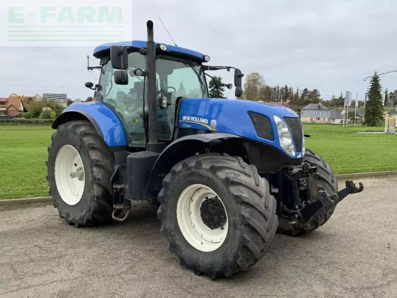 New Holland t7.250 - Traktor: slika New Holland t7.250 - Traktor New Holland t7.250 - Traktor: slika New Holland t7.250 - Traktor