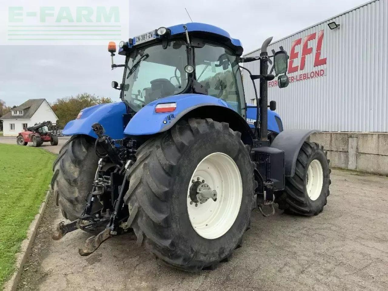 New Holland t7.250 - Traktor: slika New Holland t7.250 - Traktor New Holland t7.250 - Traktor: slika New Holland t7.250 - Traktor