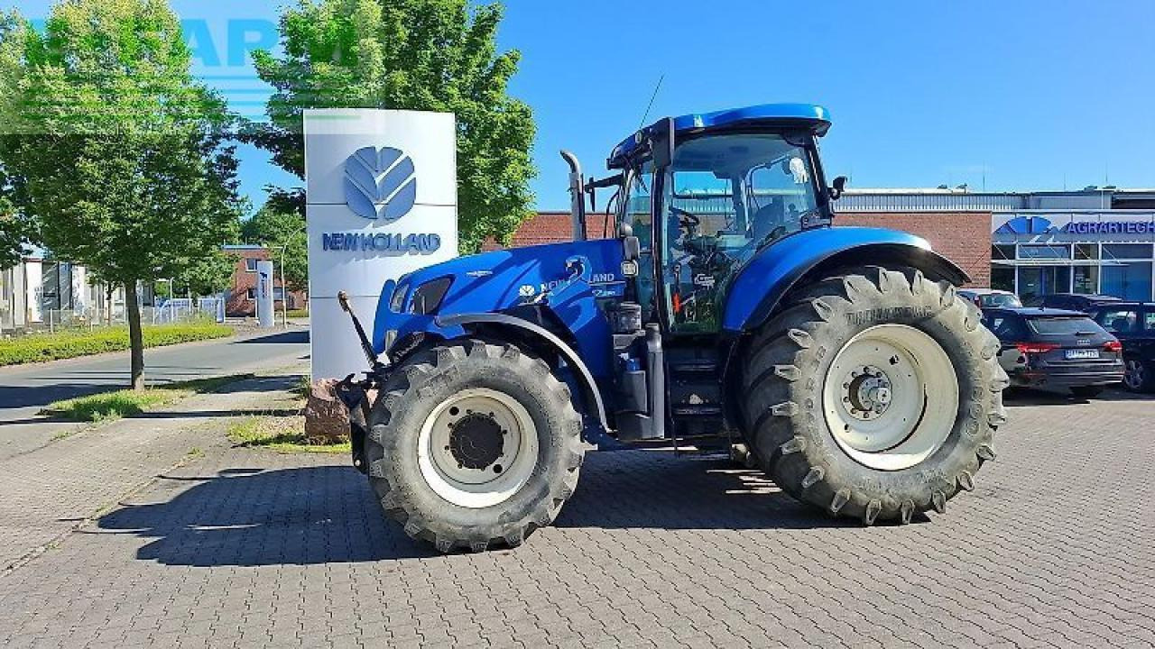 New Holland t7.250 ac - Traktor: slika New Holland t7.250 ac - Traktor New Holland t7.250 ac - Traktor: slika New Holland t7.250 ac - Traktor