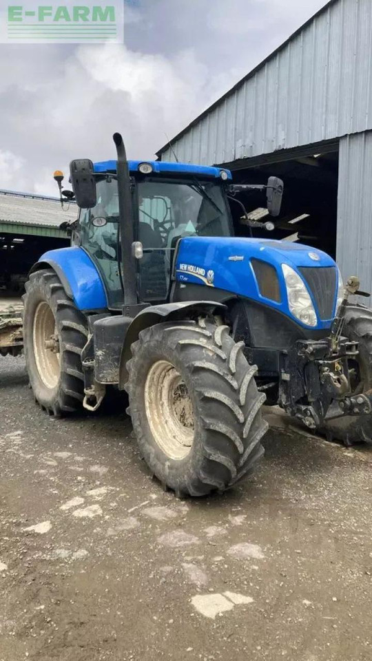 New Holland t7.250 autocommand - Traktor: slika New Holland t7.250 autocommand - Traktor New Holland t7.250 autocommand - Traktor: slika New Holland t7.250 autocommand - Traktor