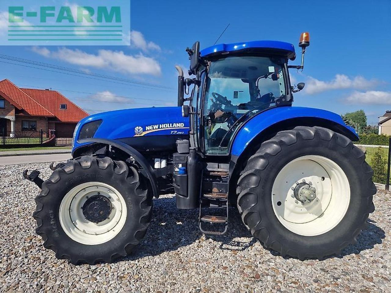 New Holland t7.260 power command - Traktor: slika New Holland t7.260 power command - Traktor New Holland t7.260 power command - Traktor: slika New Holland t7.260 power command - Traktor