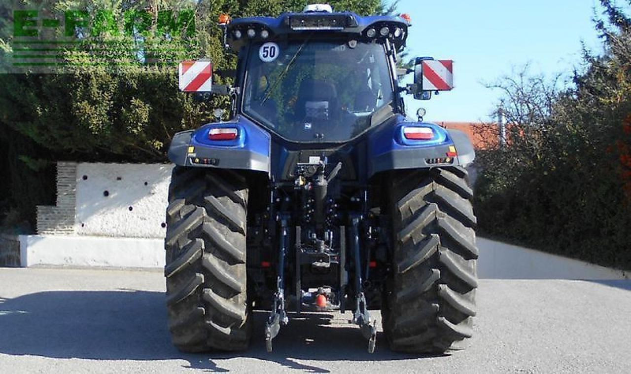 New Holland t7.300 plm auto command - Traktor: slika New Holland t7.300 plm auto command - Traktor New Holland t7.300 plm auto command - Traktor: slika New Holland t7.300 plm auto command - Traktor