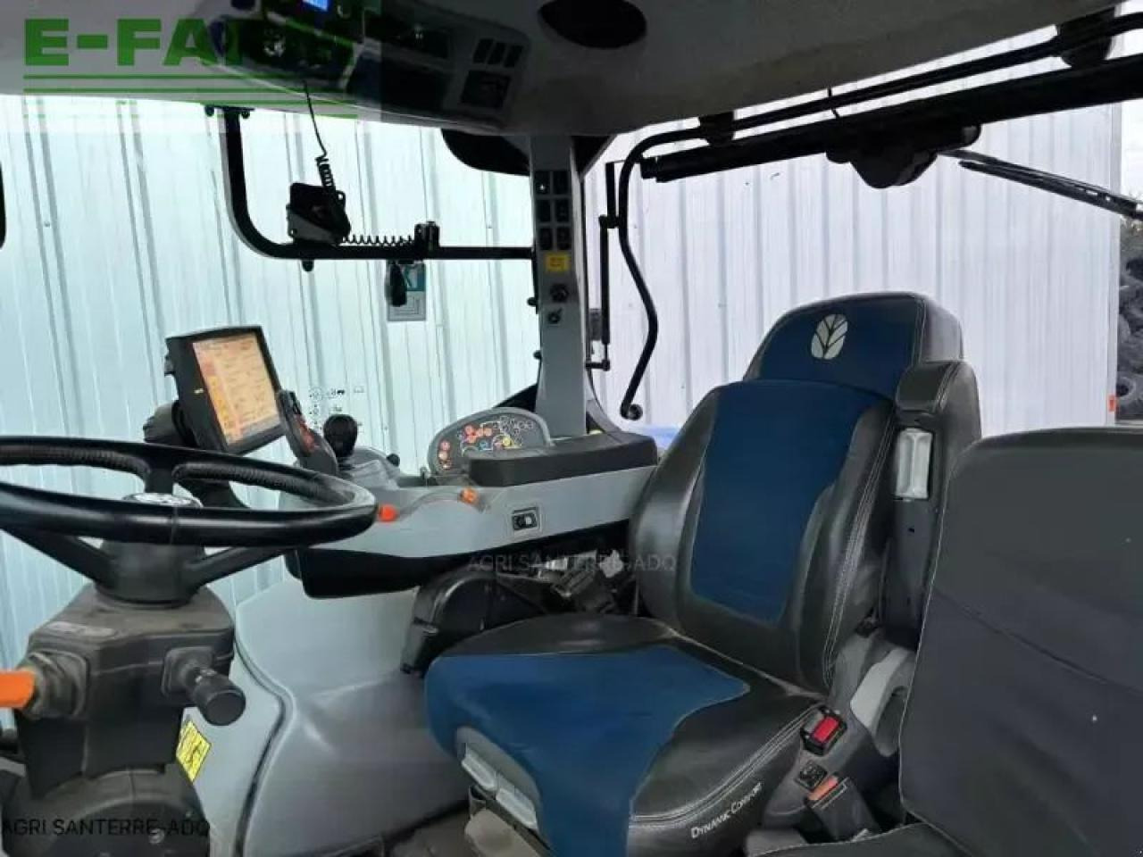 New Holland t7.315 - Traktor: slika New Holland t7.315 - Traktor New Holland t7.315 - Traktor: slika New Holland t7.315 - Traktor