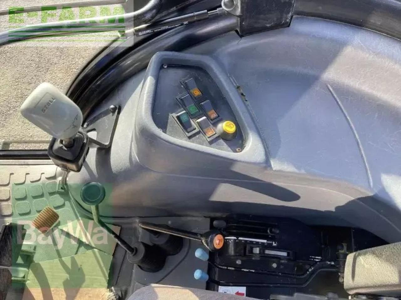 Traktor New Holland td 95 d D: slika Traktor New Holland td 95 d D