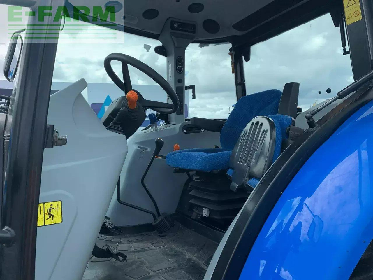 New Holland td5.105 - Traktor: slika New Holland td5.105 - Traktor New Holland td5.105 - Traktor: slika New Holland td5.105 - Traktor