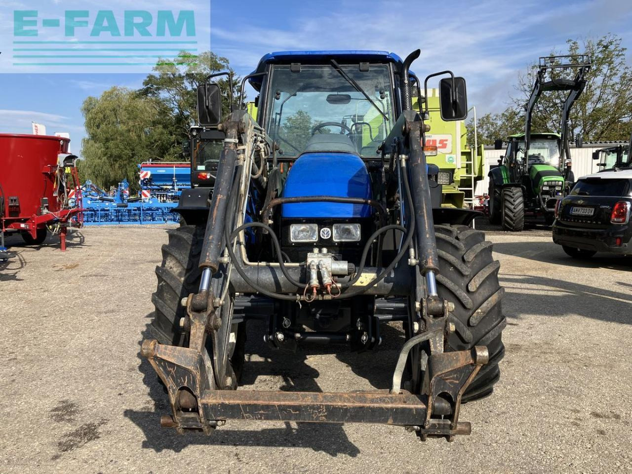 New Holland tl80 (4wd) - Traktor: slika New Holland tl80 (4wd) - Traktor New Holland tl80 (4wd) - Traktor: slika New Holland tl80 (4wd) - Traktor