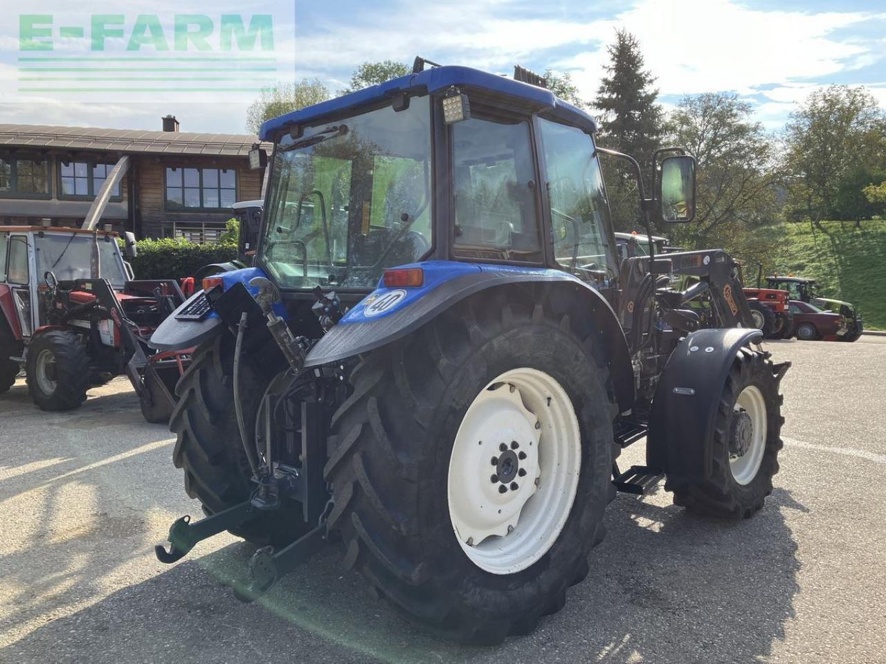 New Holland tl80 (4wd) - Traktor: slika New Holland tl80 (4wd) - Traktor New Holland tl80 (4wd) - Traktor: slika New Holland tl80 (4wd) - Traktor