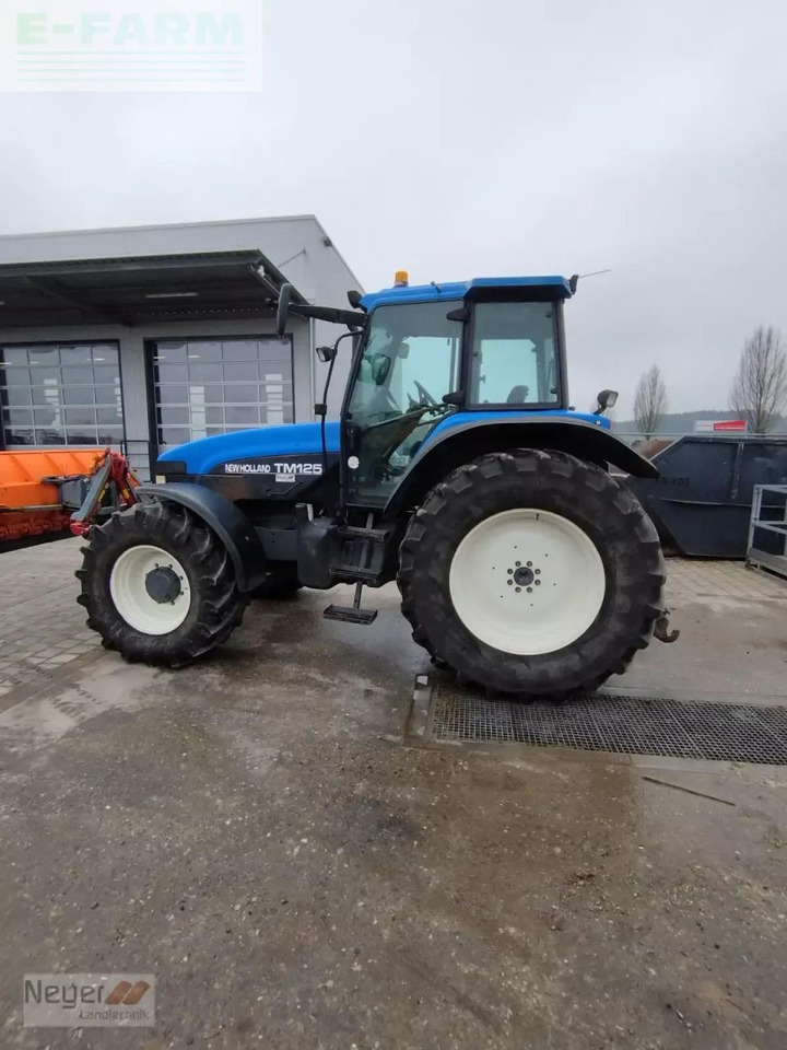 New Holland tm 125 - Traktor: slika New Holland tm 125 - Traktor New Holland tm 125 - Traktor: slika New Holland tm 125 - Traktor