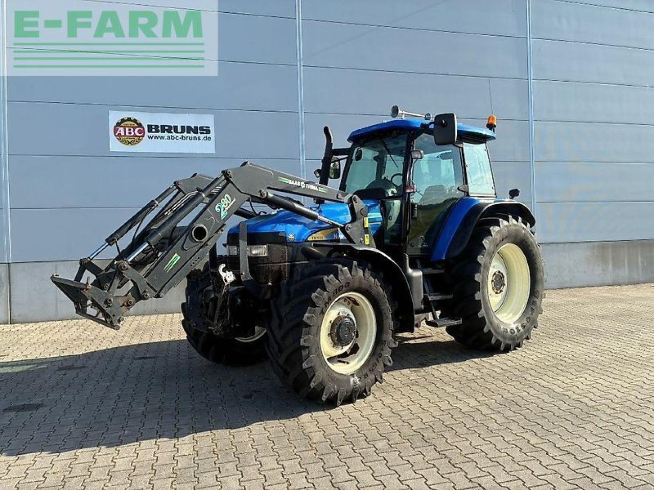 New Holland tm 140 - Traktor: slika New Holland tm 140 - Traktor New Holland tm 140 - Traktor: slika New Holland tm 140 - Traktor