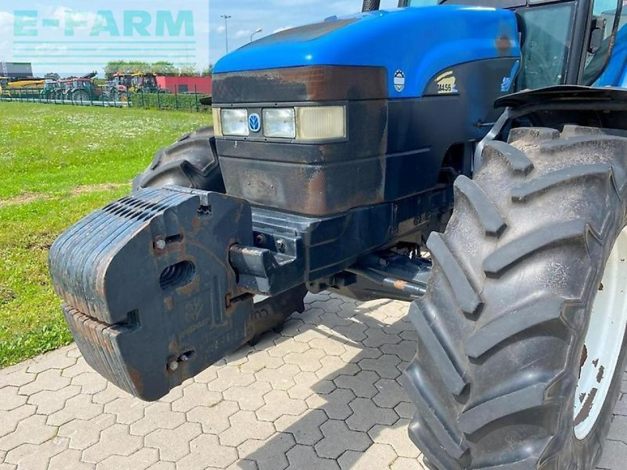 New Holland tm 155 - Traktor: slika New Holland tm 155 - Traktor New Holland tm 155 - Traktor: slika New Holland tm 155 - Traktor
