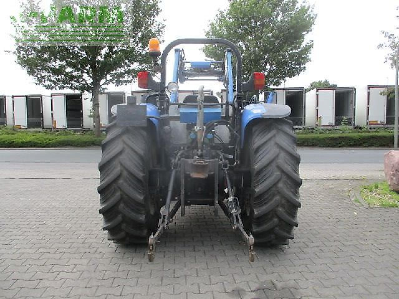 New Holland tn70 a niedrige bauhöhe - Traktor: slika New Holland tn70 a niedrige bauhöhe - Traktor New Holland tn70 a niedrige bauhöhe - Traktor: slika New Holland tn70 a niedrige bauhöhe - Traktor
