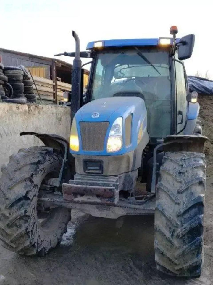 New Holland tsa 125 - Traktor: slika New Holland tsa 125 - Traktor New Holland tsa 125 - Traktor: slika New Holland tsa 125 - Traktor