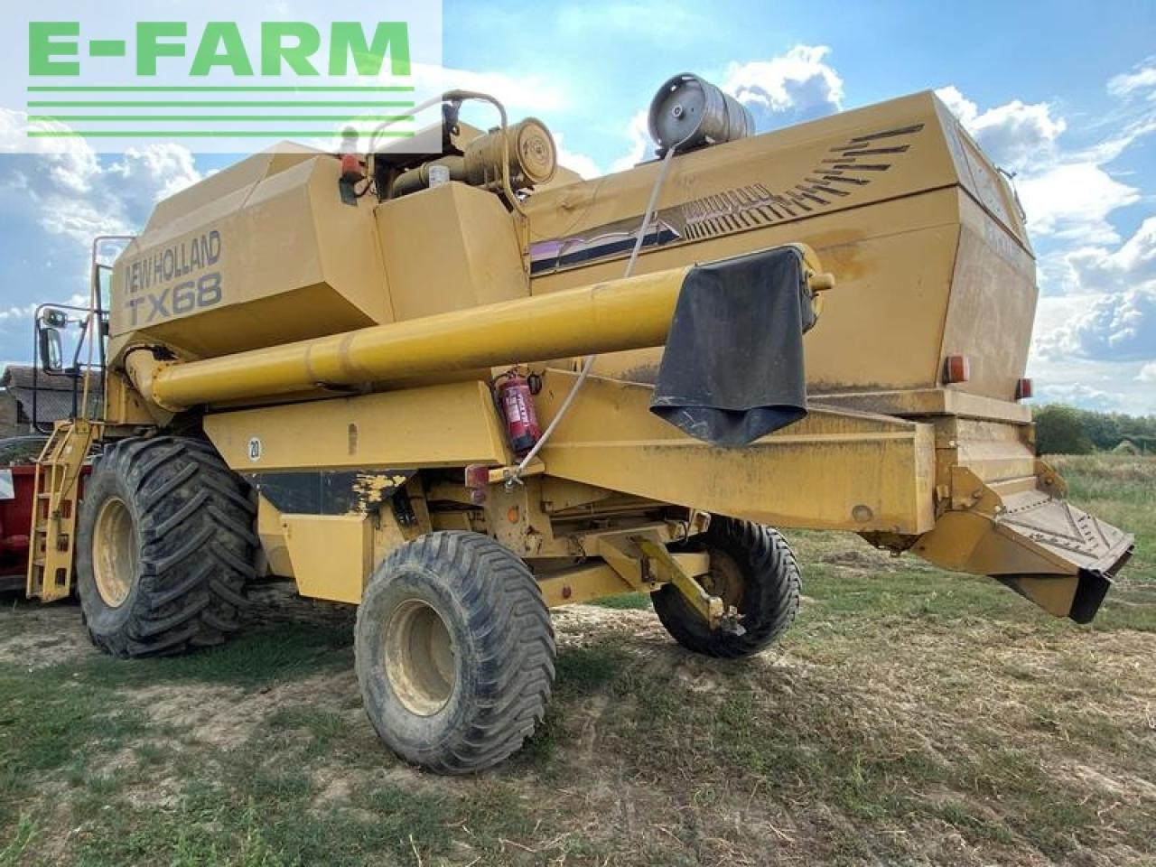 New Holland tx68 - Kombajn za žetvu: slika New Holland tx68 - Kombajn za žetvu New Holland tx68 - Kombajn za žetvu: slika New Holland tx68 - Kombajn za žetvu