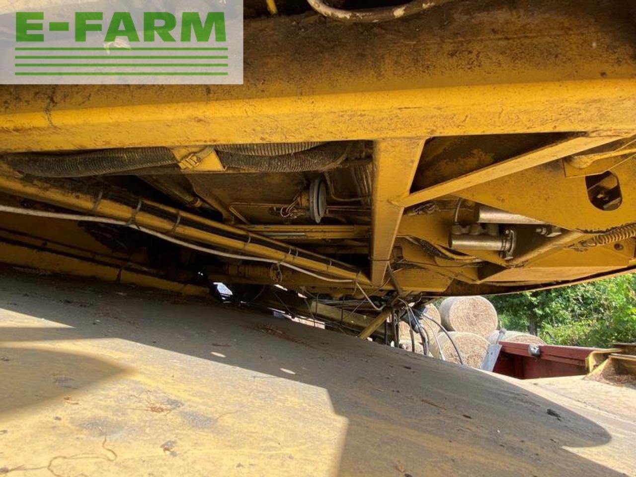 New Holland tx68 - Kombajn za žetvu: slika New Holland tx68 - Kombajn za žetvu New Holland tx68 - Kombajn za žetvu: slika New Holland tx68 - Kombajn za žetvu