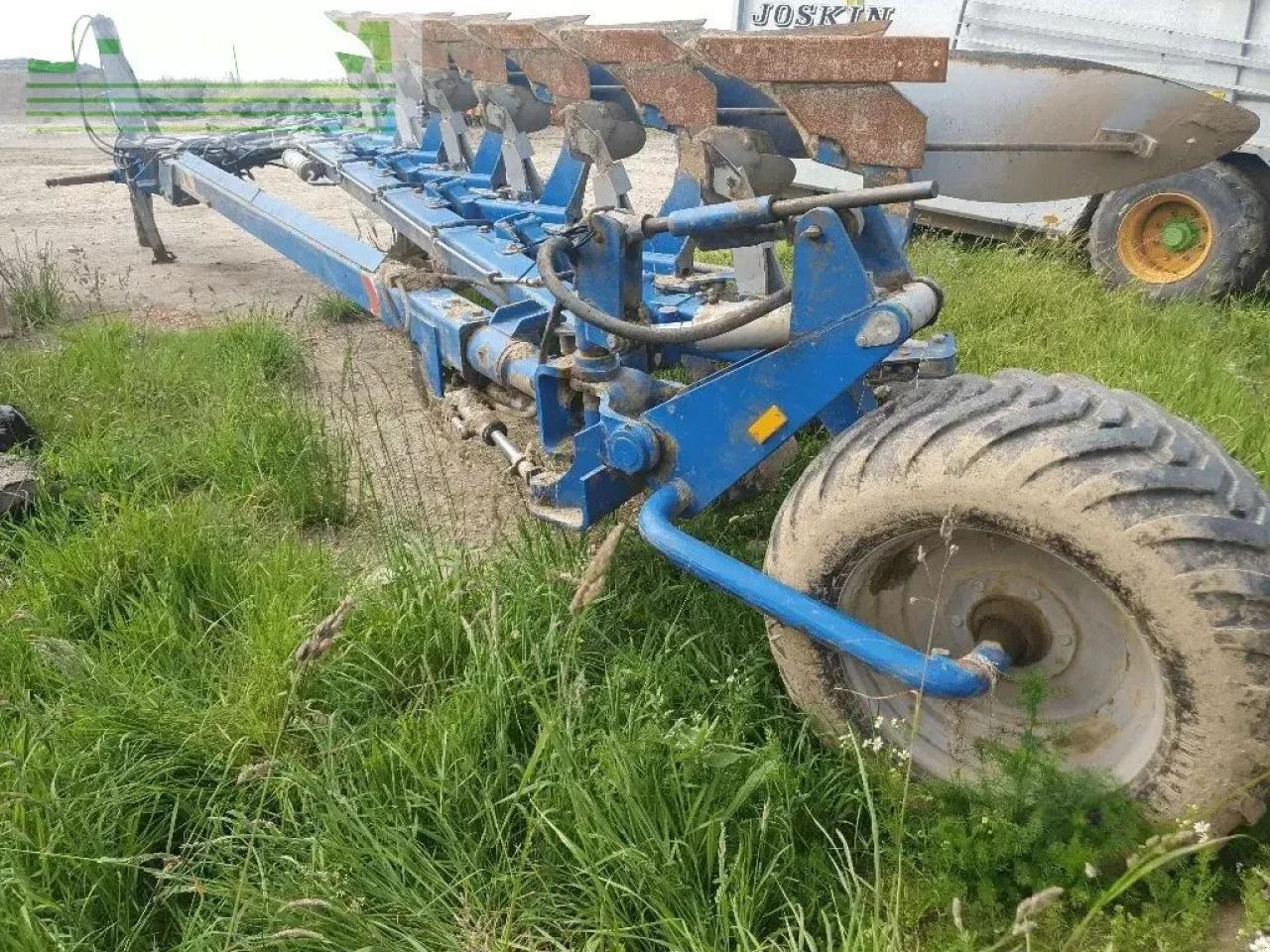 Överum 6 corps - Plug: slika Överum 6 corps - Plug Överum 6 corps - Plug: slika Överum 6 corps - Plug