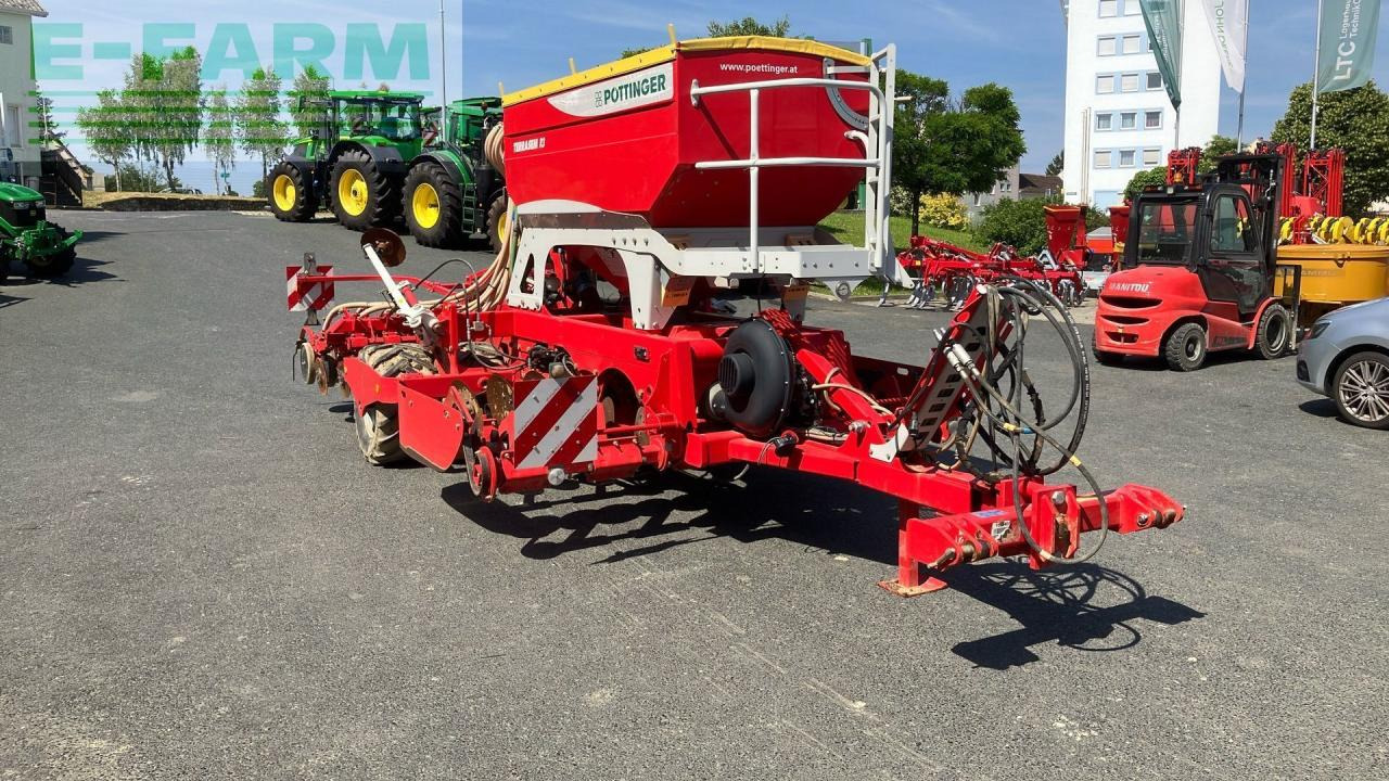 Pöttinger Terrasem R3 Artis Plus - Kombajn i sijačica: slika Pöttinger Terrasem R3 Artis Plus - Kombajn i sijačica Pöttinger Terrasem R3 Artis Plus - Kombajn i sijačica: slika Pöttinger Terrasem R3 Artis Plus - Kombajn i sijačica