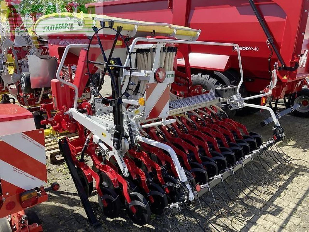 Pöttinger aerosem 3002 add - Sijačica: slika Pöttinger aerosem 3002 add - Sijačica Pöttinger aerosem 3002 add - Sijačica: slika Pöttinger aerosem 3002 add - Sijačica