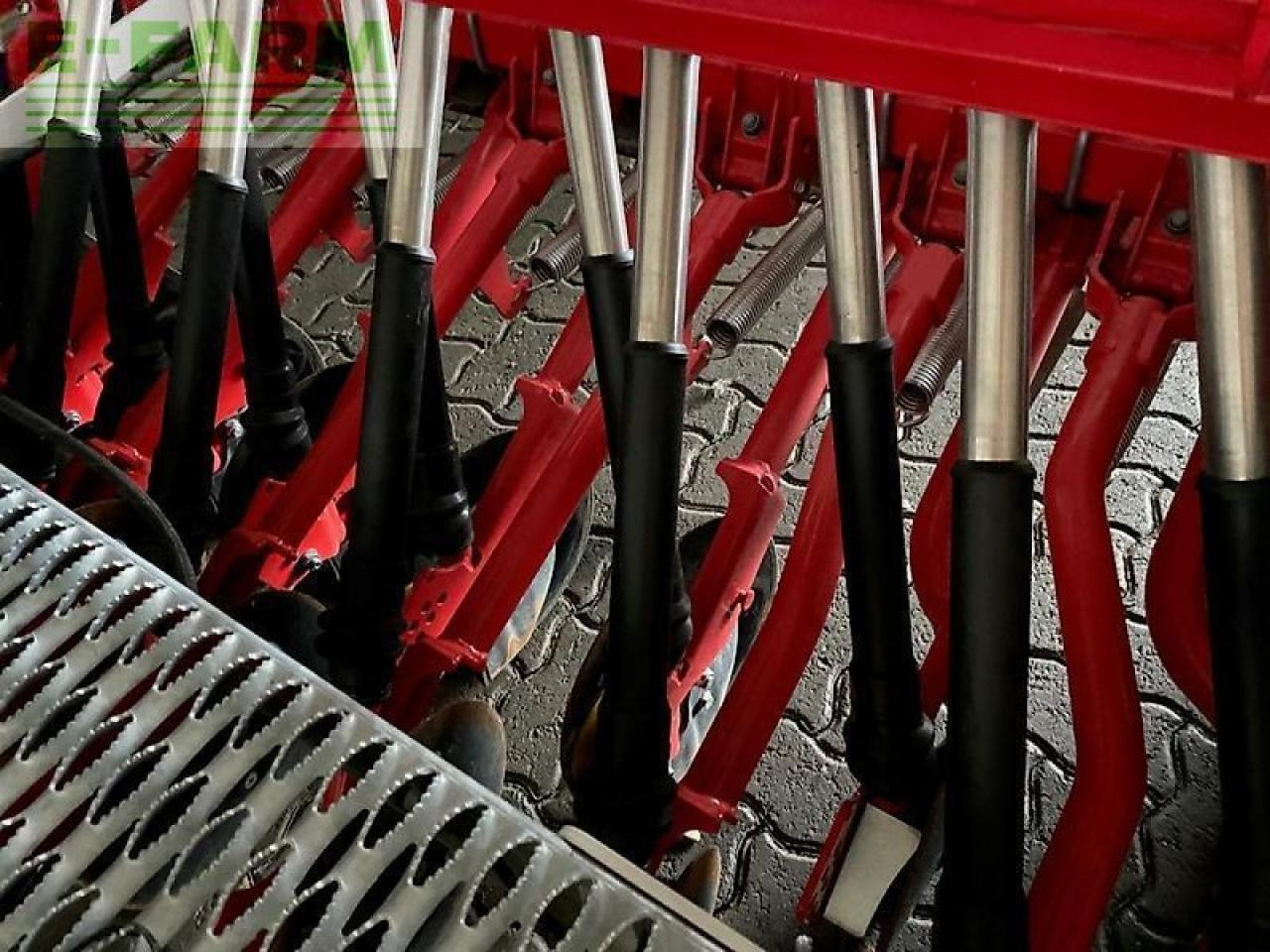 Pöttinger vitasem 3000 - Sijačica: slika Pöttinger vitasem 3000 - Sijačica Pöttinger vitasem 3000 - Sijačica: slika Pöttinger vitasem 3000 - Sijačica