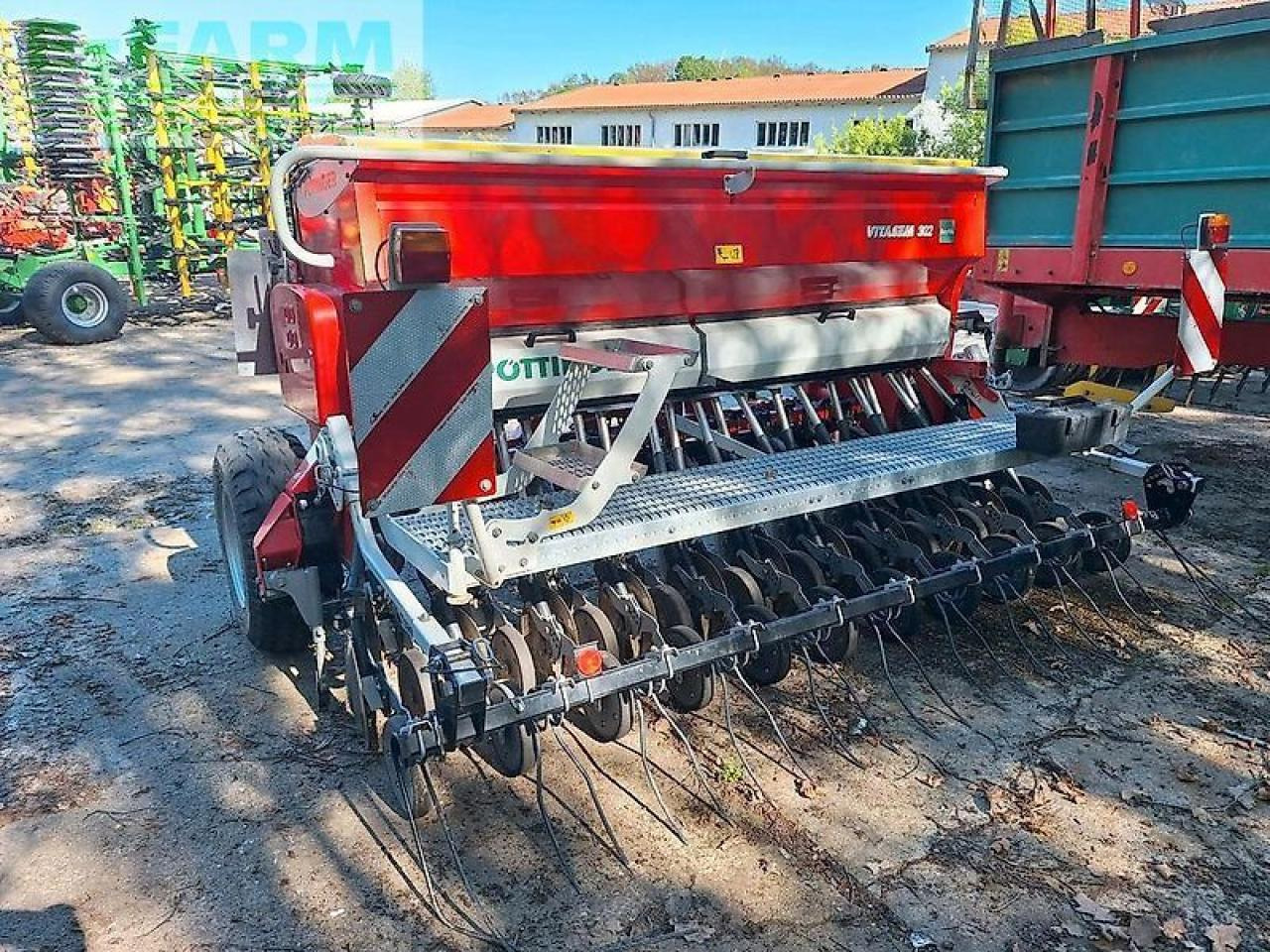 Pöttinger vitasem 302 drillmaschine sämaschine scheibenschare - Sijačica: slika Pöttinger vitasem 302 drillmaschine sämaschine scheibenschare - Sijačica Pöttinger vitasem 302 drillmaschine sämaschine scheibenschare - Sijačica: slika Pöttinger vitasem 302 drillmaschine sämaschine scheibenschare - Sijačica