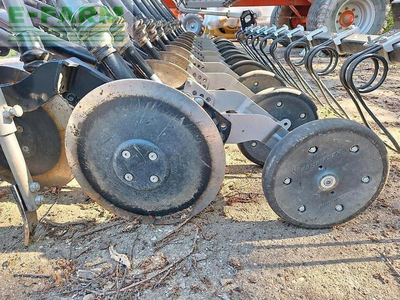 Pöttinger vitasem 302 drillmaschine sämaschine scheibenschare - Sijačica: slika Pöttinger vitasem 302 drillmaschine sämaschine scheibenschare - Sijačica Pöttinger vitasem 302 drillmaschine sämaschine scheibenschare - Sijačica: slika Pöttinger vitasem 302 drillmaschine sämaschine scheibenschare - Sijačica