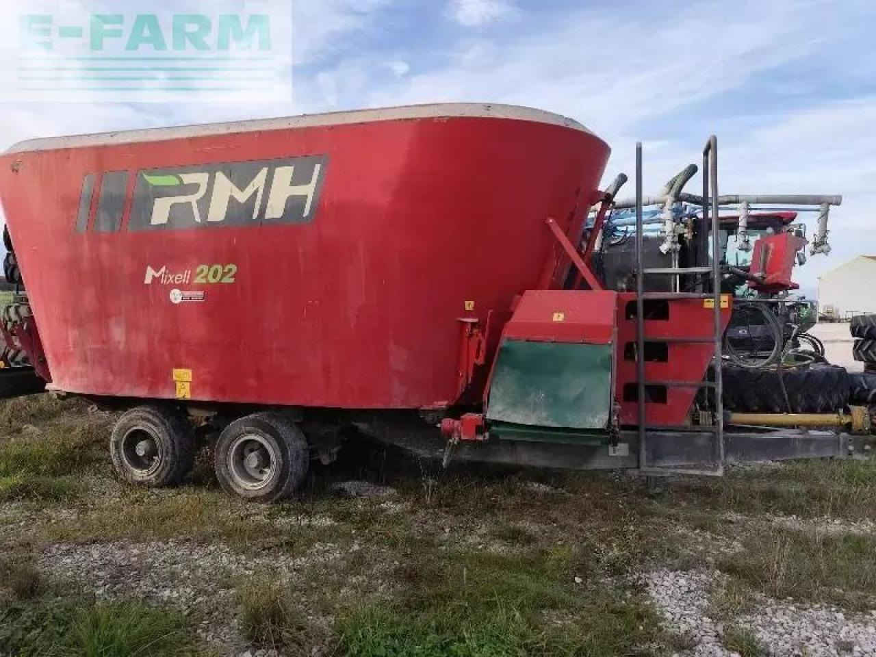 R.M.H. mixell 202 - Oprema za stoku: slika R.M.H. mixell 202 - Oprema za stoku R.M.H. mixell 202 - Oprema za stoku: slika R.M.H. mixell 202 - Oprema za stoku