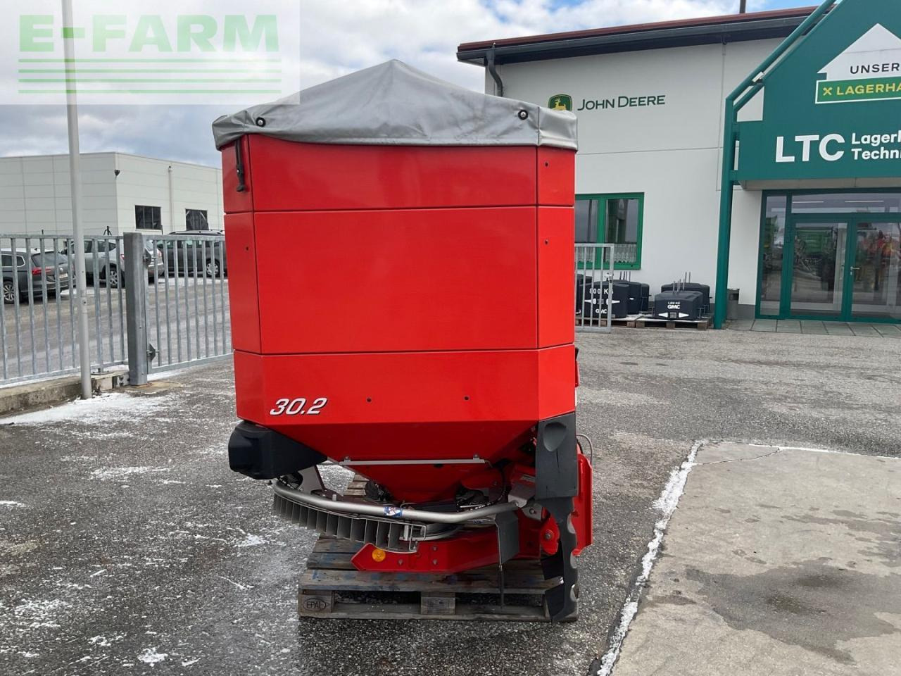 Rauch Axis 30.2 M EMC + W ISOBUS - Rasipač gnojiva: slika Rauch Axis 30.2 M EMC + W ISOBUS - Rasipač gnojiva Rauch Axis 30.2 M EMC + W ISOBUS - Rasipač gnojiva: slika Rauch Axis 30.2 M EMC + W ISOBUS - Rasipač gnojiva