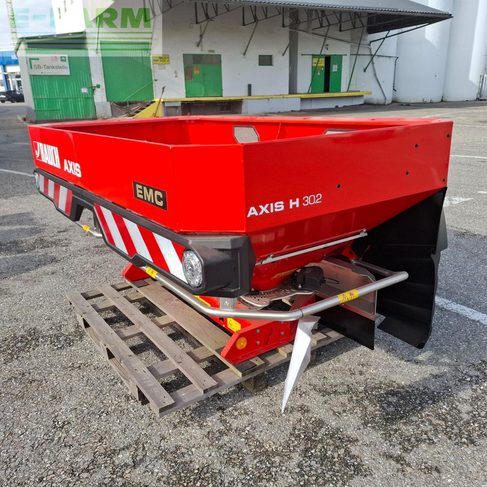 Rauch Axis H30.2 - Rasipač gnojiva: slika Rauch Axis H30.2 - Rasipač gnojiva Rauch Axis H30.2 - Rasipač gnojiva: slika Rauch Axis H30.2 - Rasipač gnojiva