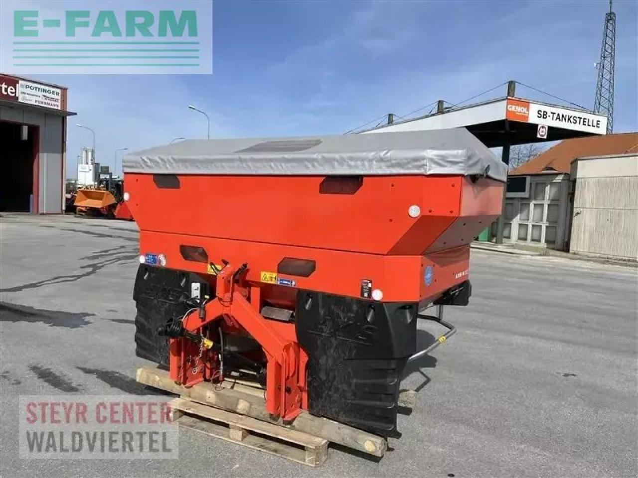 Rasipač gnojiva Rauch axis m 30.2 emc+w-vspro iso: slika Rasipač gnojiva Rauch axis m 30.2 emc+w-vspro iso