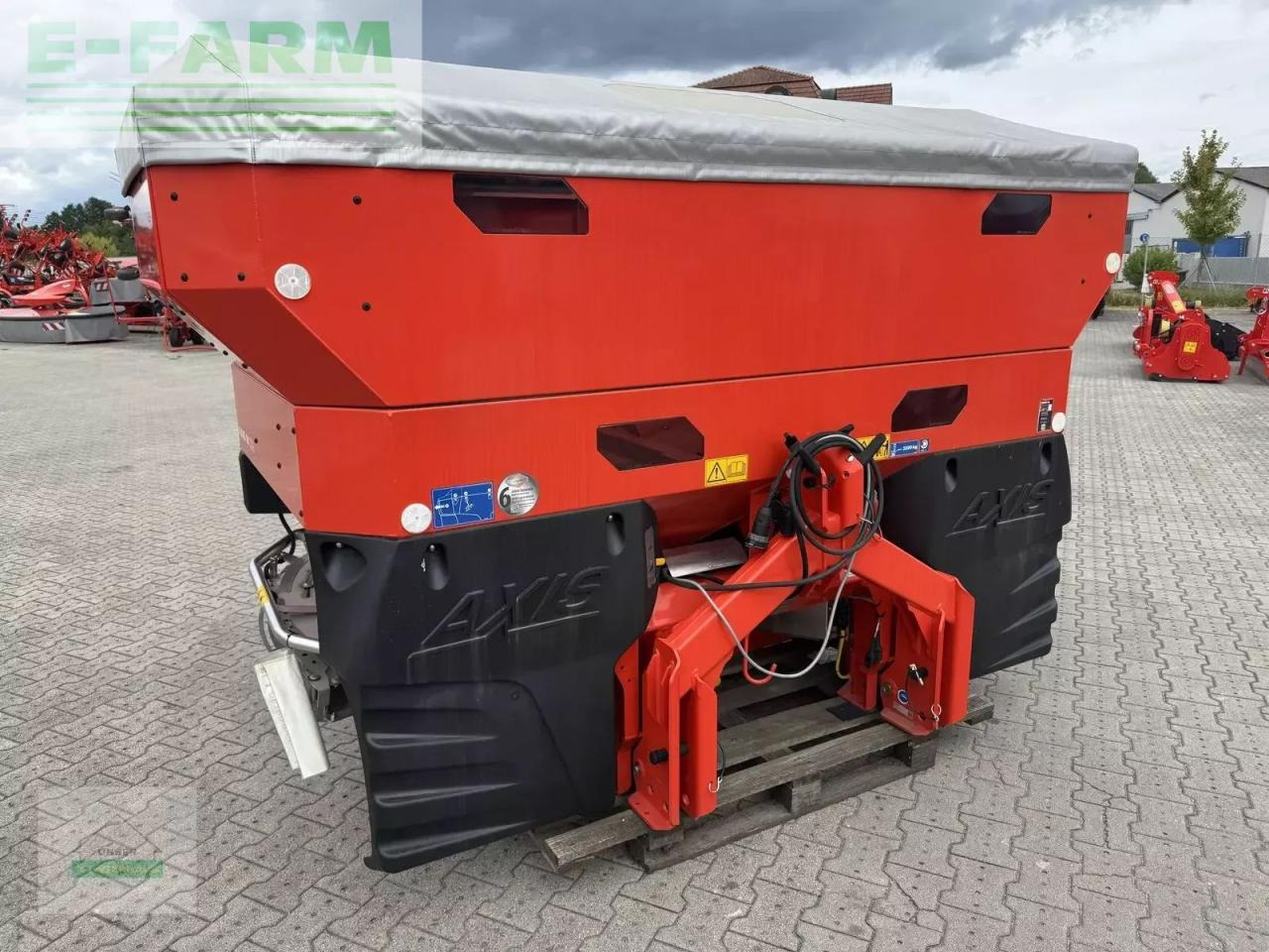 Rauch m 30.2 emc+w isobus - Rasipač gnojiva: slika Rauch m 30.2 emc+w isobus - Rasipač gnojiva Rauch m 30.2 emc+w isobus - Rasipač gnojiva: slika Rauch m 30.2 emc+w isobus - Rasipač gnojiva