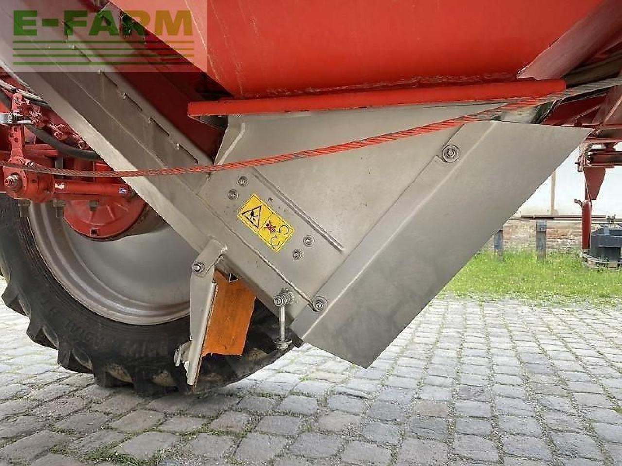 Rauch tws 7000 - Rasipač gnojiva: slika Rauch tws 7000 - Rasipač gnojiva Rauch tws 7000 - Rasipač gnojiva: slika Rauch tws 7000 - Rasipač gnojiva