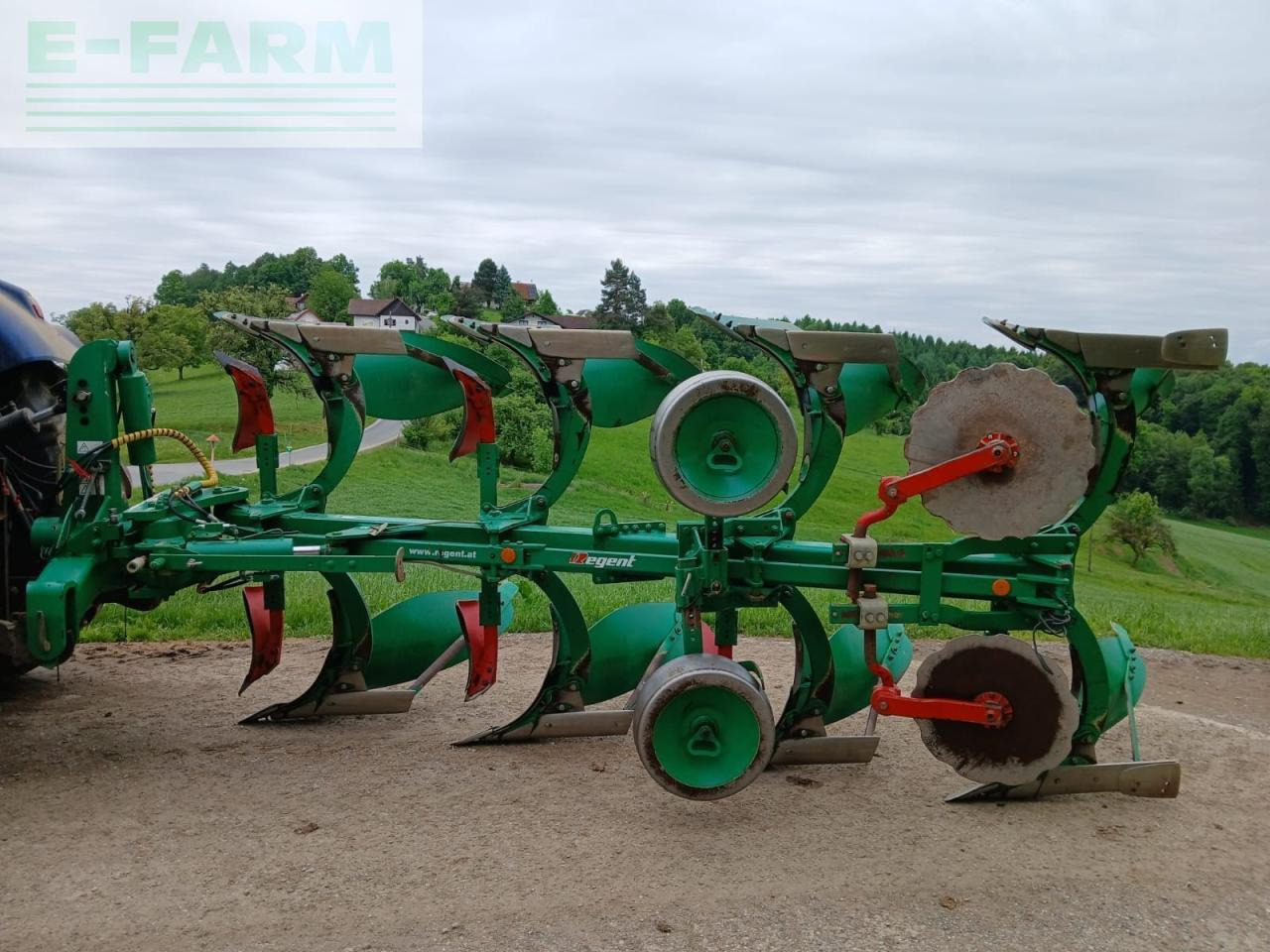 Regent 4 schar pflug - Plug: slika Regent 4 schar pflug - Plug Regent 4 schar pflug - Plug: slika Regent 4 schar pflug - Plug