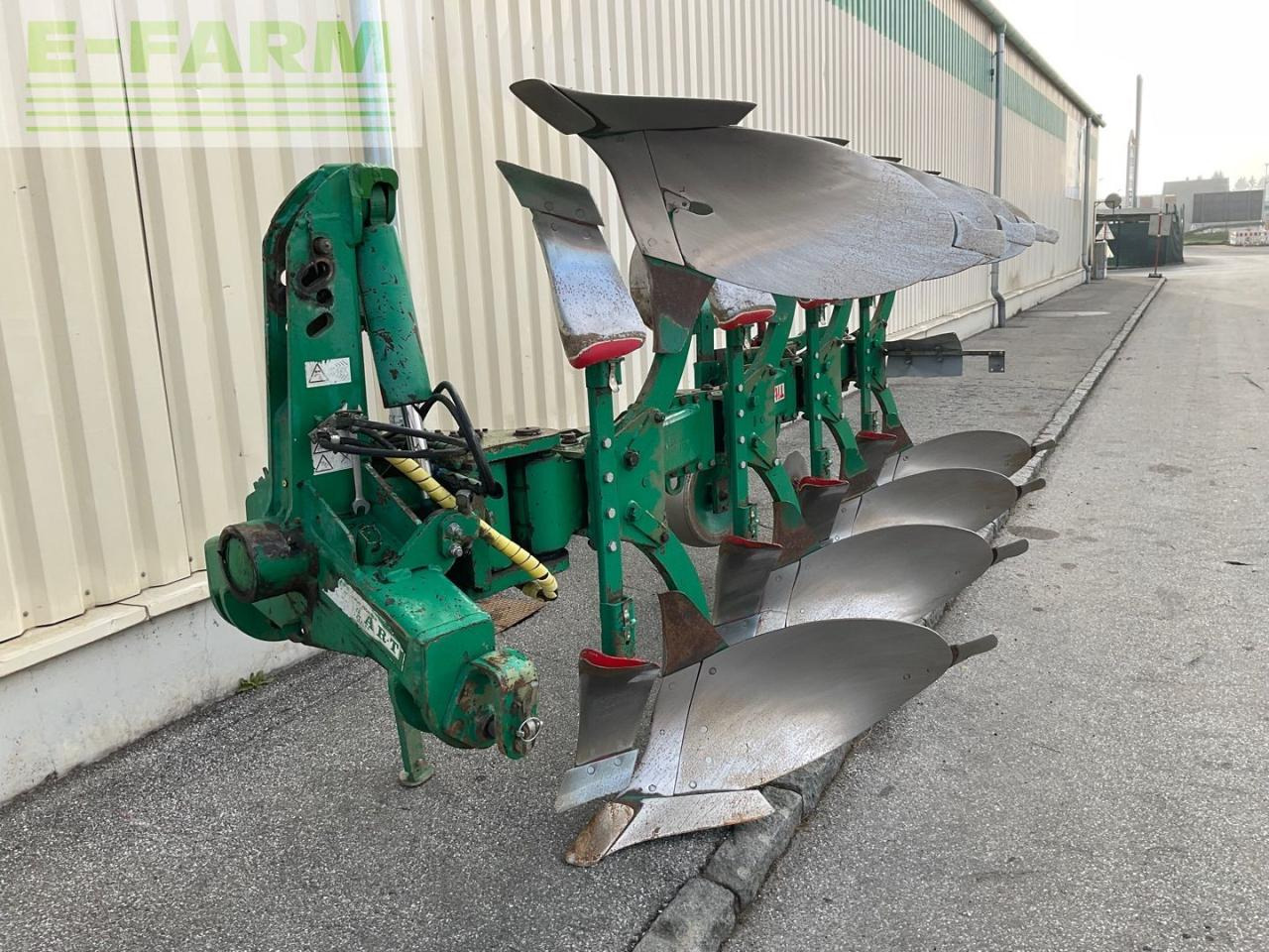 Regent Titan 170 SCX 4-sch. - Plug: slika Regent Titan 170 SCX 4-sch. - Plug Regent Titan 170 SCX 4-sch. - Plug: slika Regent Titan 170 SCX 4-sch. - Plug