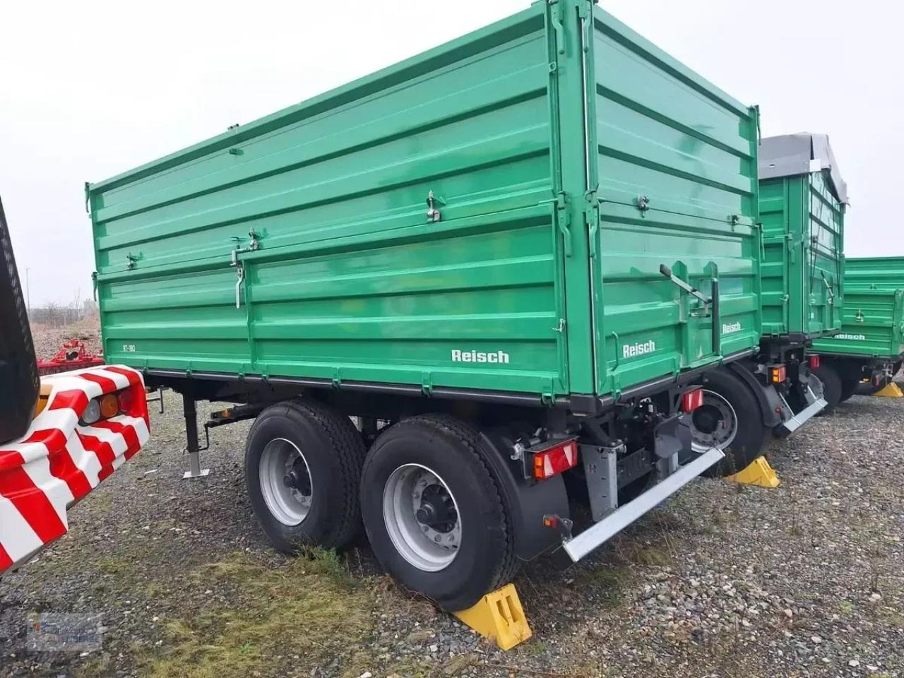 Reisch rt 180 - Nagibna prikolica za poljoprivredna gospodarstva/ Istovarivač: slika Reisch rt 180 - Nagibna prikolica za poljoprivredna gospodarstva/ Istovarivač Reisch rt 180 - Nagibna prikolica za poljoprivredna gospodarstva/ Istovarivač: slika Reisch rt 180 - Nagibna prikolica za poljoprivredna gospodarstva/ Istovarivač