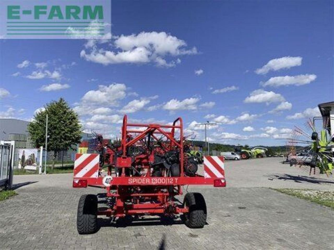 SIP spider 1300 / 12 t - Prevrtač sijena/ Grabulje: slika SIP spider 1300 / 12 t - Prevrtač sijena/ Grabulje SIP spider 1300 / 12 t - Prevrtač sijena/ Grabulje: slika SIP spider 1300 / 12 t - Prevrtač sijena/ Grabulje