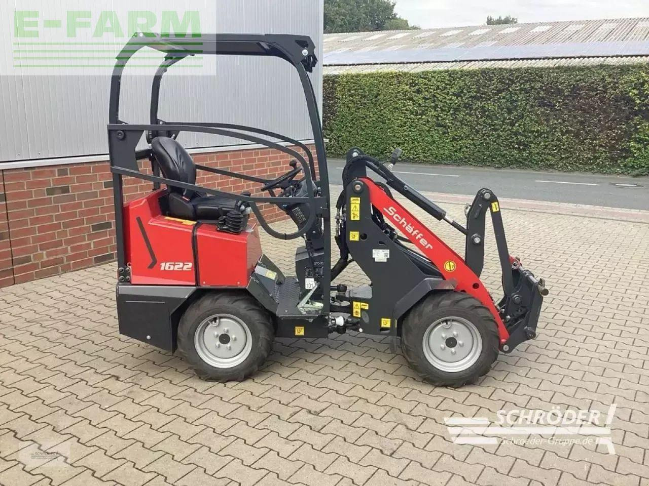 Schäffer 1622 - Utovarivač na kotačima: slika Schäffer 1622 - Utovarivač na kotačima Schäffer 1622 - Utovarivač na kotačima: slika Schäffer 1622 - Utovarivač na kotačima