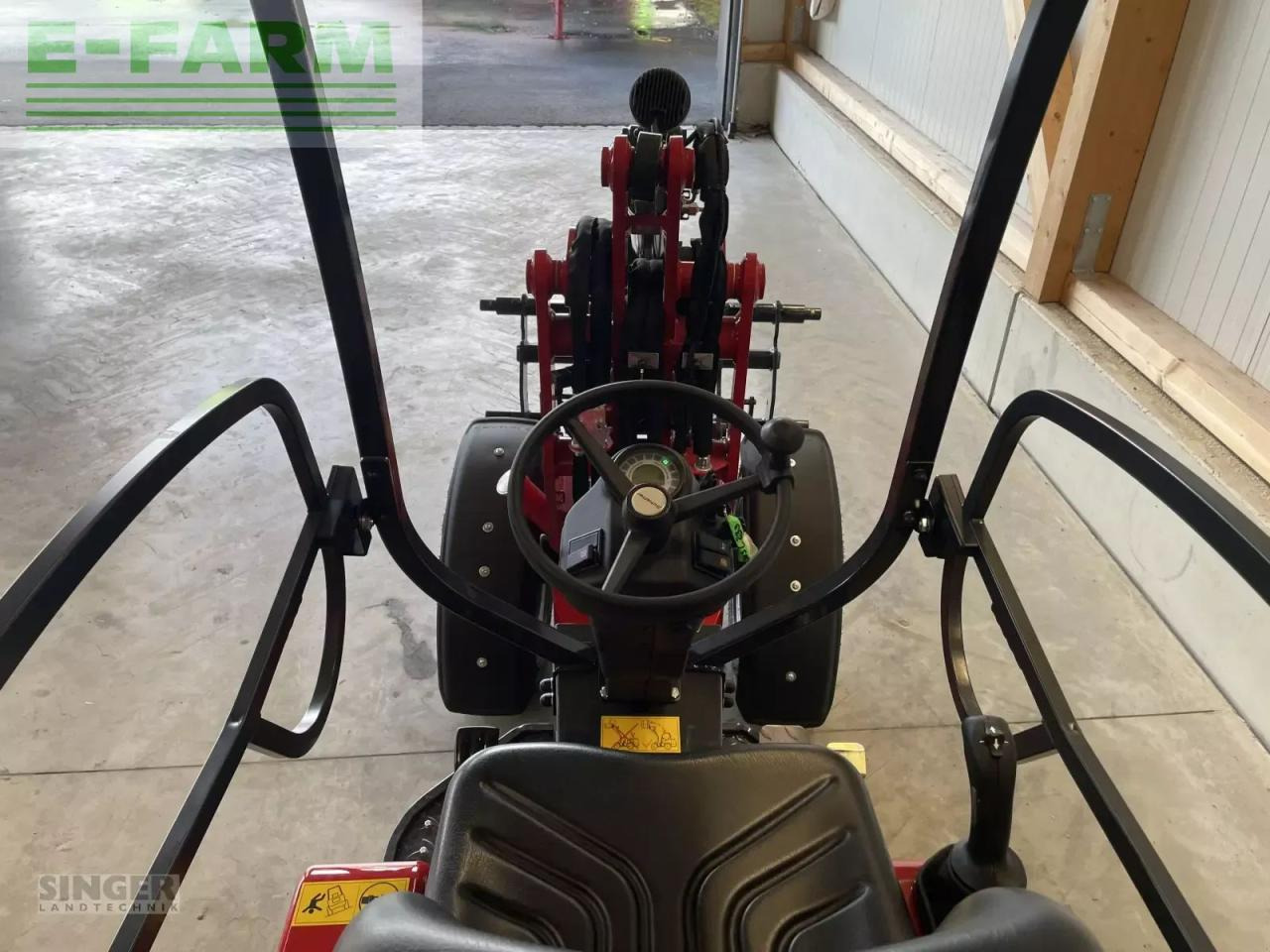 Schäffer 2028-2 - Utovarivač na kotačima: slika Schäffer 2028-2 - Utovarivač na kotačima Schäffer 2028-2 - Utovarivač na kotačima: slika Schäffer 2028-2 - Utovarivač na kotačima