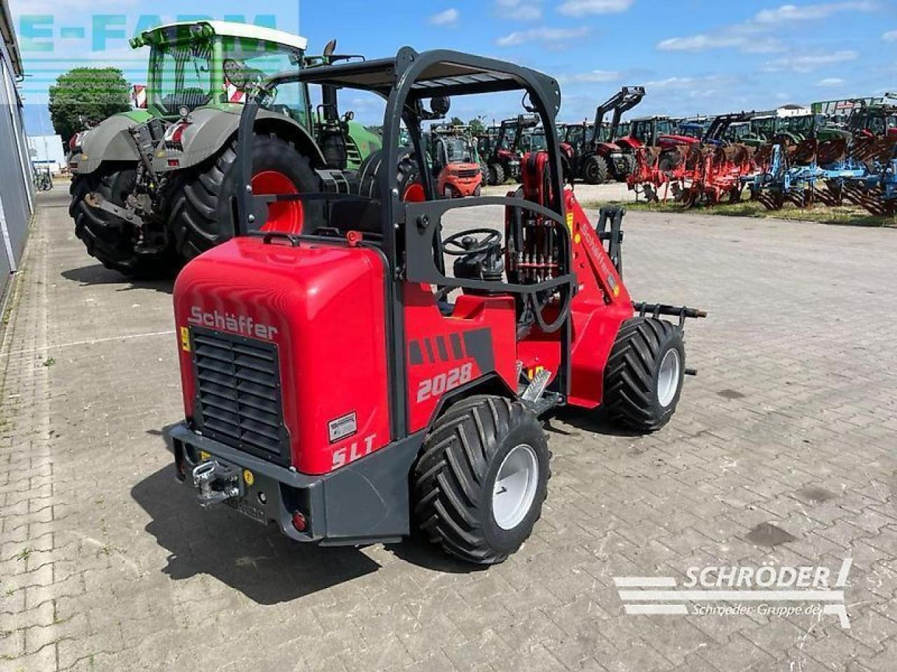 Schäffer 2028 slt - Mini bager: slika Schäffer 2028 slt - Mini bager Schäffer 2028 slt - Mini bager: slika Schäffer 2028 slt - Mini bager