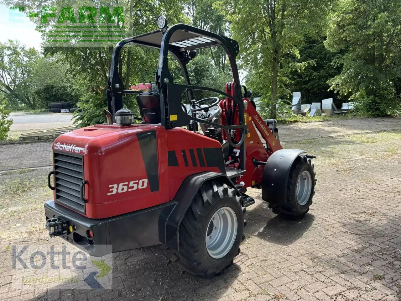 Schäffer 3650 - Utovarivač na kotačima: slika Schäffer 3650 - Utovarivač na kotačima Schäffer 3650 - Utovarivač na kotačima: slika Schäffer 3650 - Utovarivač na kotačima