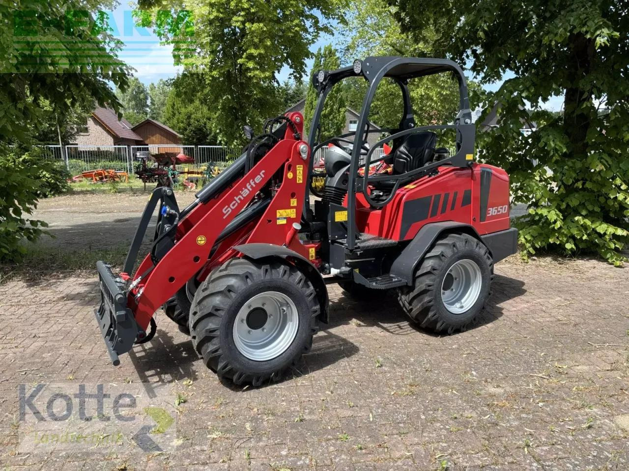 Schäffer 3650 - Utovarivač na kotačima: slika Schäffer 3650 - Utovarivač na kotačima Schäffer 3650 - Utovarivač na kotačima: slika Schäffer 3650 - Utovarivač na kotačima