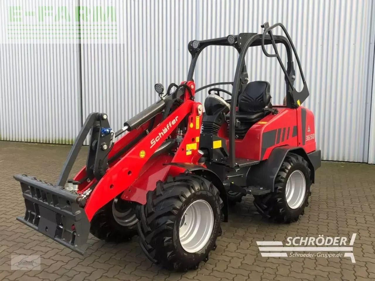 Schäffer 3650 - Utovarivač na kotačima: slika Schäffer 3650 - Utovarivač na kotačima Schäffer 3650 - Utovarivač na kotačima: slika Schäffer 3650 - Utovarivač na kotačima