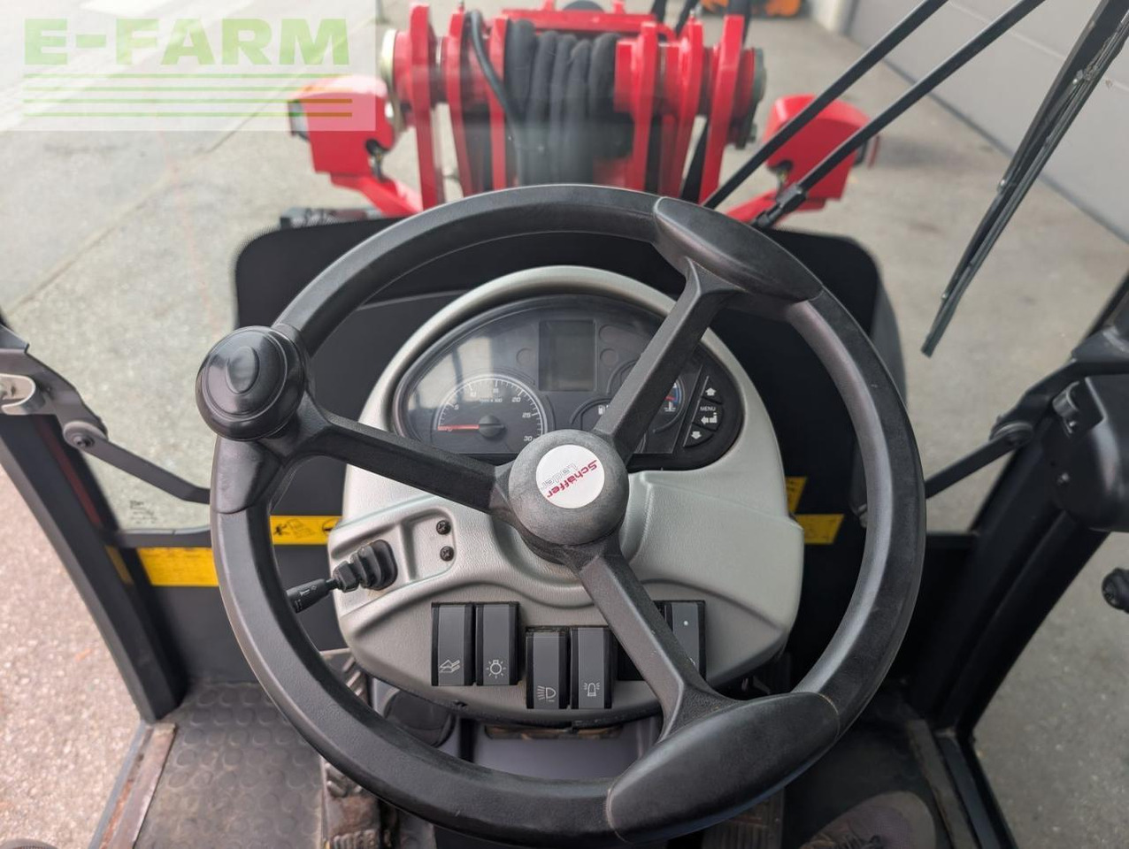 Schäffer 4670 t - Mini bager: slika Schäffer 4670 t - Mini bager Schäffer 4670 t - Mini bager: slika Schäffer 4670 t - Mini bager