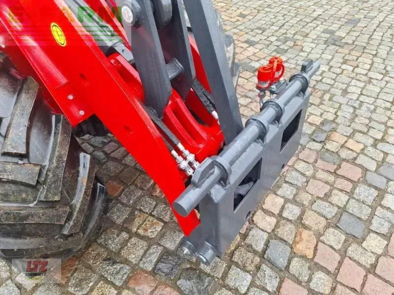 Schäffer schäffer 3650 fsd - Utovarivač na kotačima: slika Schäffer schäffer 3650 fsd - Utovarivač na kotačima Schäffer schäffer 3650 fsd - Utovarivač na kotačima: slika Schäffer schäffer 3650 fsd - Utovarivač na kotačima