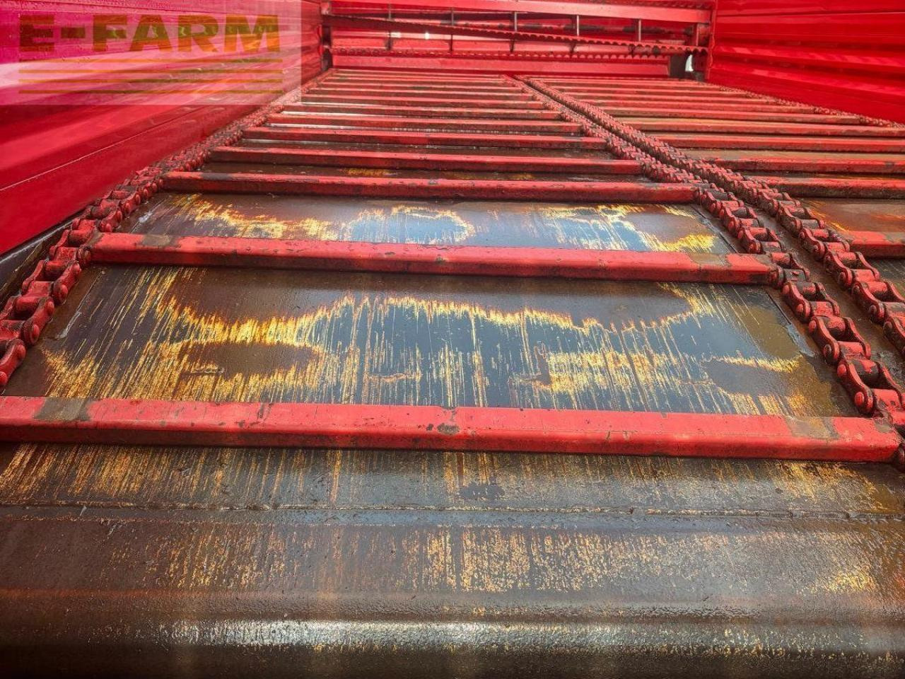 Schuitemaker SR Holland 580V - Silažni kombajn: slika Schuitemaker SR Holland 580V - Silažni kombajn Schuitemaker SR Holland 580V - Silažni kombajn: slika Schuitemaker SR Holland 580V - Silažni kombajn