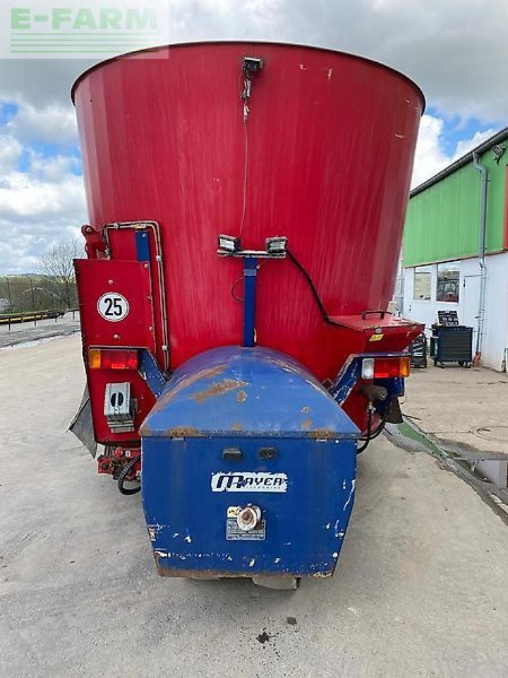 Siloking selbstfahrer 16m³ mit neuem motor - Oprema za stoku: slika Siloking selbstfahrer 16m³ mit neuem motor - Oprema za stoku Siloking selbstfahrer 16m³ mit neuem motor - Oprema za stoku: slika Siloking selbstfahrer 16m³ mit neuem motor - Oprema za stoku